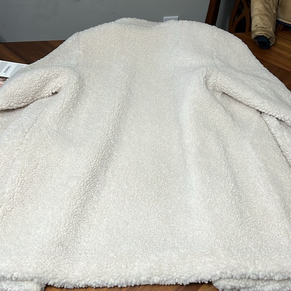 Loft Sherpa jacket size L - Picture 7 of 8